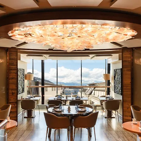 Szálloda Four Seasons Des Bergues 5*