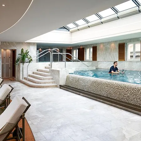 Hotel Four Seasons Des Bergues Geneva