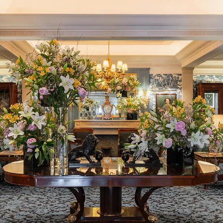 Four Seasons Des Bergues Hotel Geneva