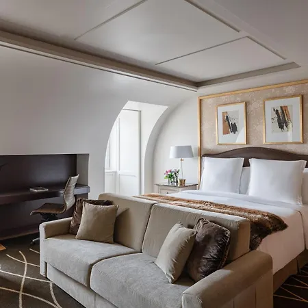 Hotel Four Seasons Des Bergues 5*